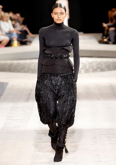 Look 8